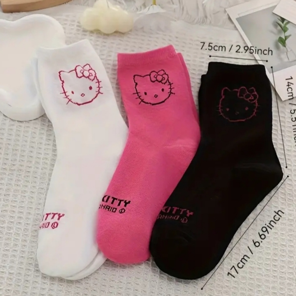 Hello Kitty socks. Set of 3 - Picture 3 of 3